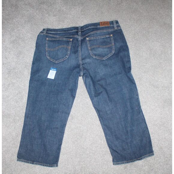 Womens Denim Capri Size 20 Mid Rise Lee Denim Blue Jeans New Pants - Picture 5 of 6